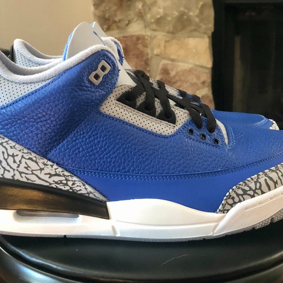 Jordan 3 Retro Varsity Royal Cement Deadstock - Picture 2 of 6